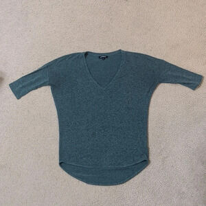 Express Scoop Elbow Sleeve V-neck Long Tunic, Color Heathered Green Size XS